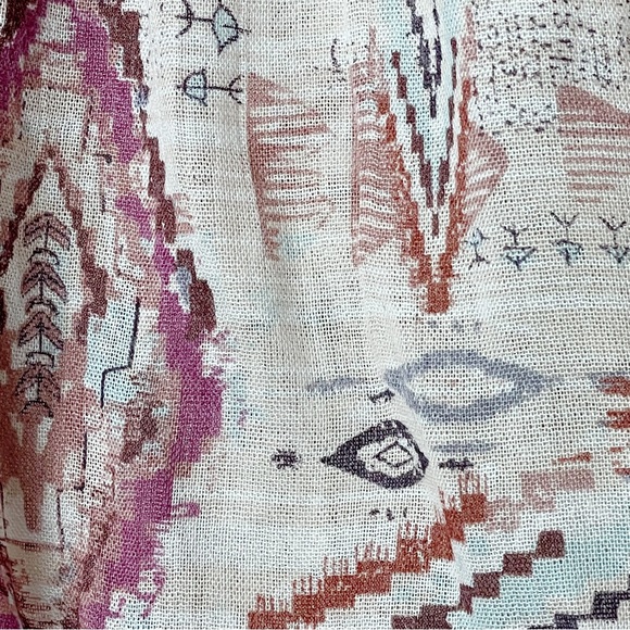 BILLABONG Aztec Printed Boho Button Down Tassel Tie Neckline Blouse BOHO Hippie - Picture 8 of 10